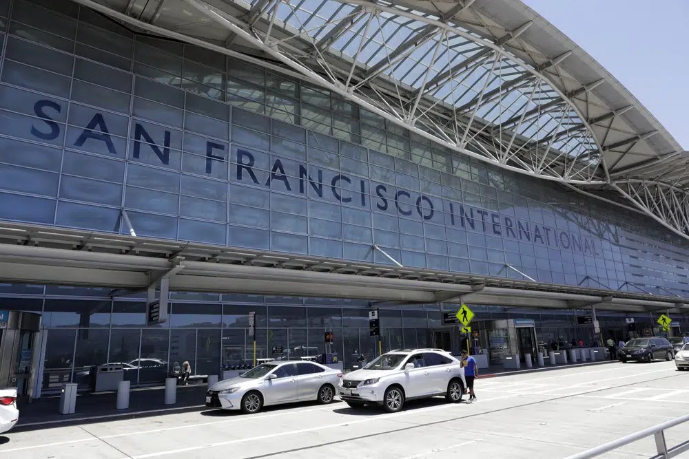 Los Angeles man arrested at SFO on suspicion of smuggling drugs