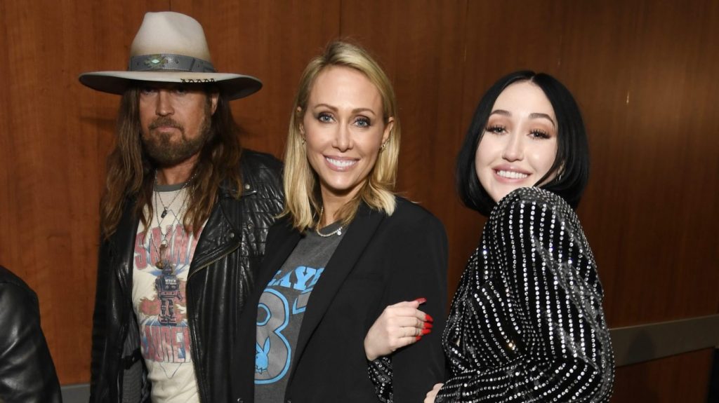 Noah, Tish Cyrus reunite after rumored Dominic Purcell feud