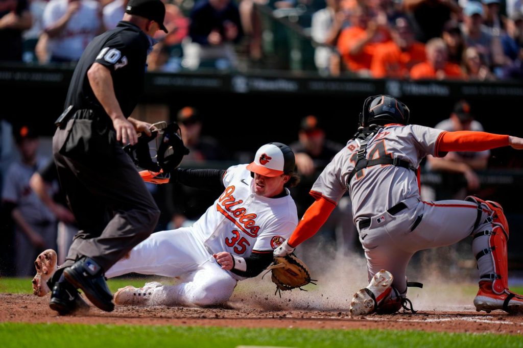 SF Giants officially eliminated from playoff contention on Orioles’ walk-off homer