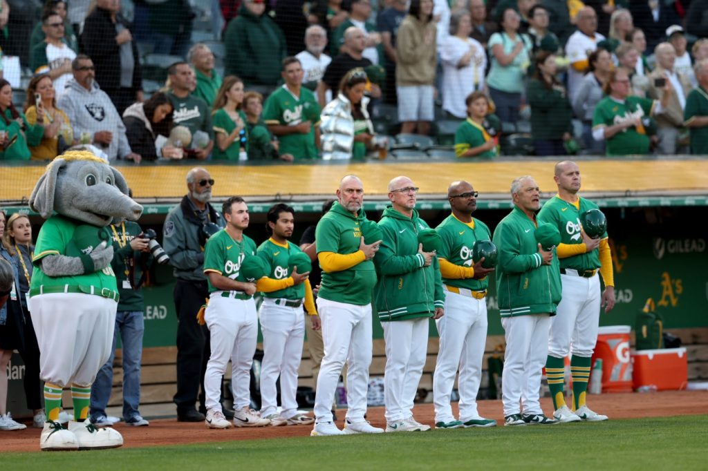 Live blog: Fans relish A’s final game at Oakland Coliseum after 57-year tenure