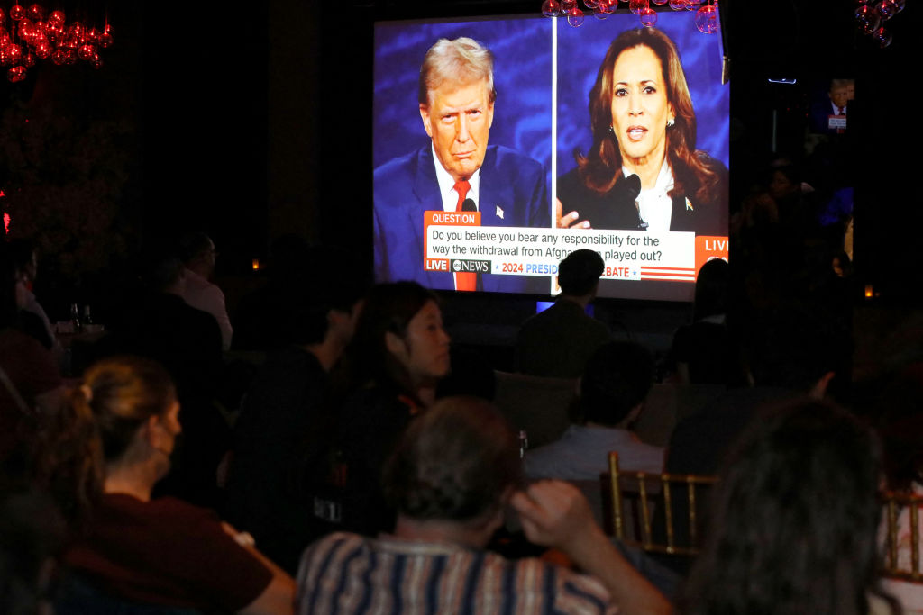 FAU national poll finds Harris leads Trump, 50% to 45%