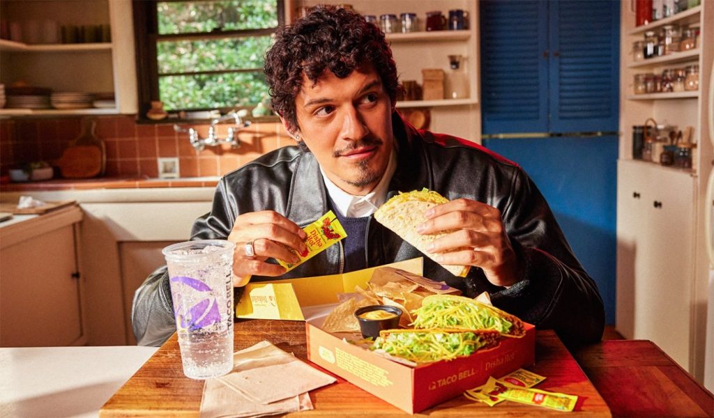 Taco Bell collaborates with Omar Apollo on hot sauce