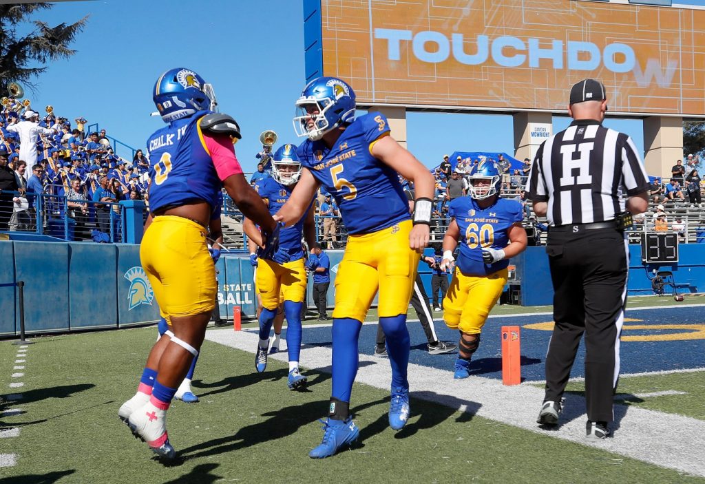 SJSU moves to 5-2 in homecoming win over Wyoming