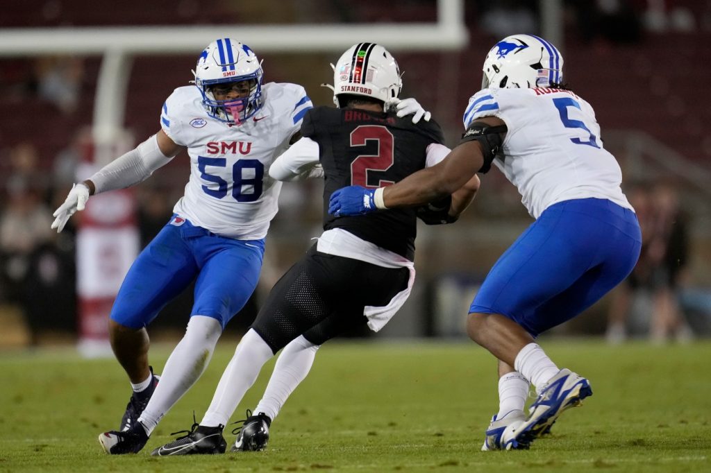 Stanford changes quarterbacks in lopsided loss to SMU, but sluggish offense still in need of kick start