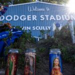 Dodgers will wear patch honoring Fernando Valenzuela in World Series and 2025