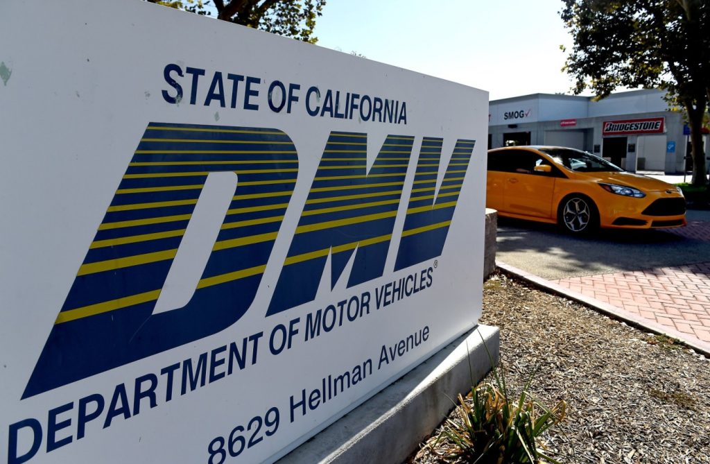 DMV knowledge test no longer required for California drivers 70 and older