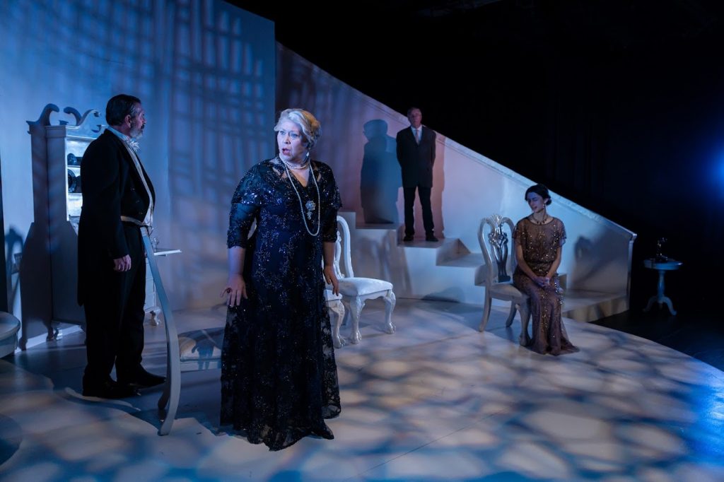 Review: ‘Inspector Calls’ in San Jose puts a rich, arrogant family on trial