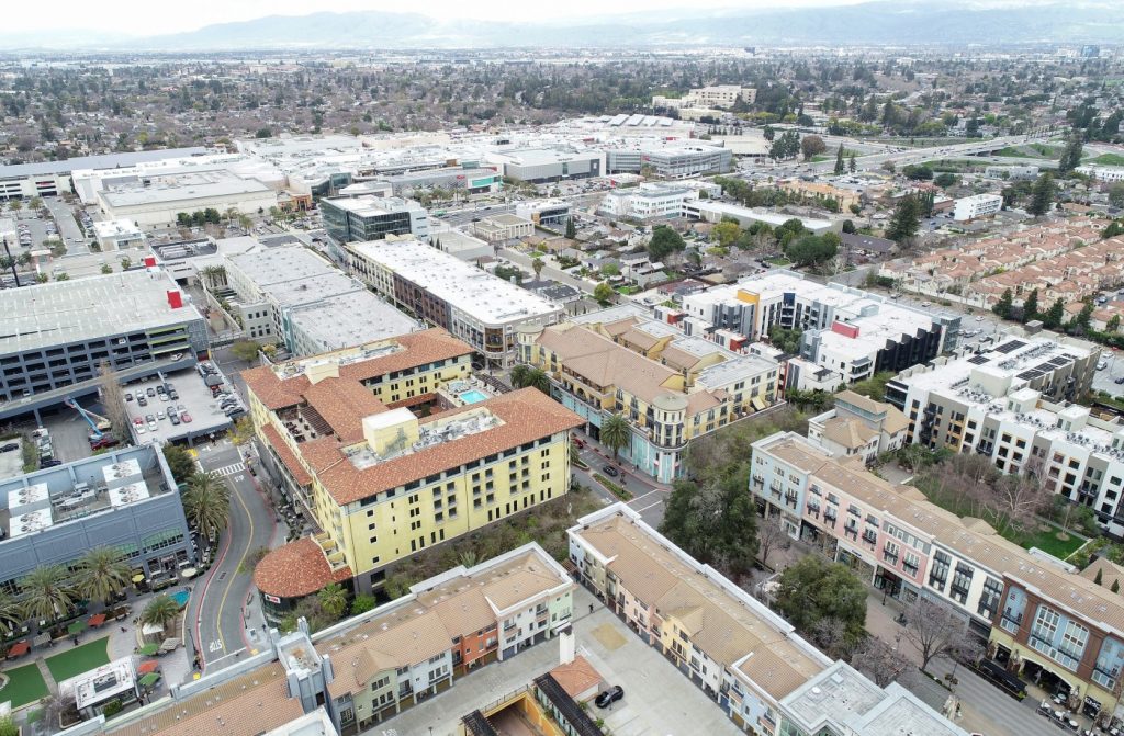 Santana Row in San Jose lands cosmetics store and top-level restaurant