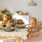 Bring autumn charm to your table with this Thanksgiving decor