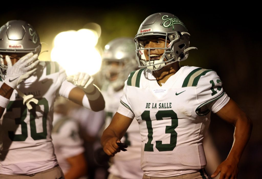 Perfect (regular) season: De La Salle routs Clayton Valley, improves to 10-0