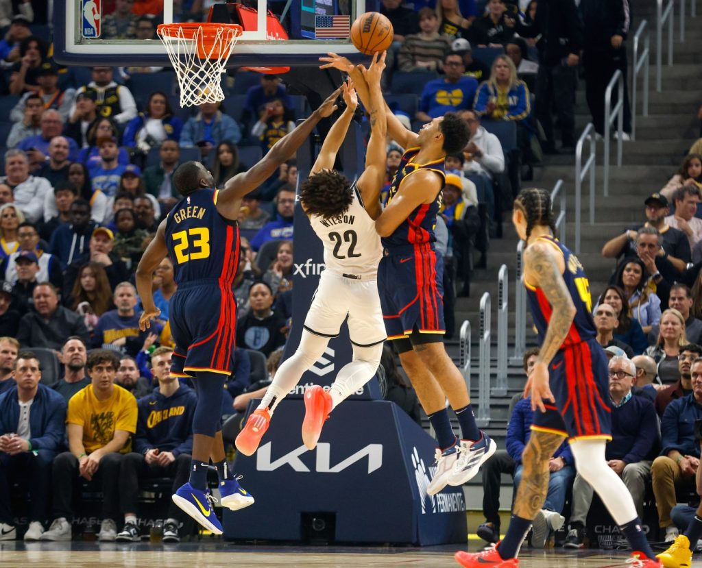 Cracks beginning to show as Warriors blow another big lead in loss to Nets