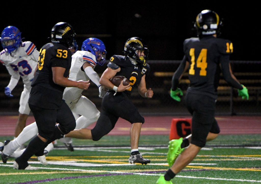 Charged up: Without Kai Imahara, Brayden Rosa, Elijah Vallejo carry Wilcox past Santa Teresa