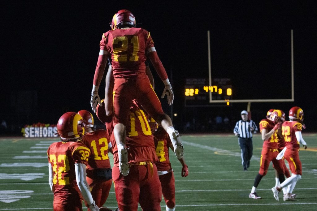 Lightning thief: Willow Glen snatches league championship from Leland to cap historic 10-0 season