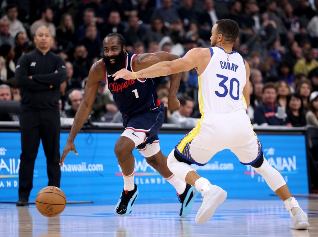 Warriors’ late comeback falls short in loss to Clippers