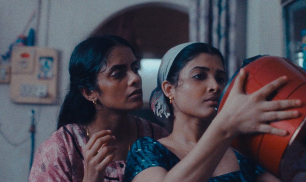 Review: ‘All We Imagine as Light’ begins in Mumbai and quietly tells a city-full of stories