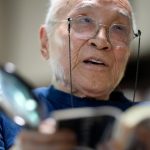 Shuntaro Tanikawa dies at 92; moved Japanese poetry beyond haiku