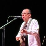 Fred Armisen entertains crowd at Archbishop Mitty gala